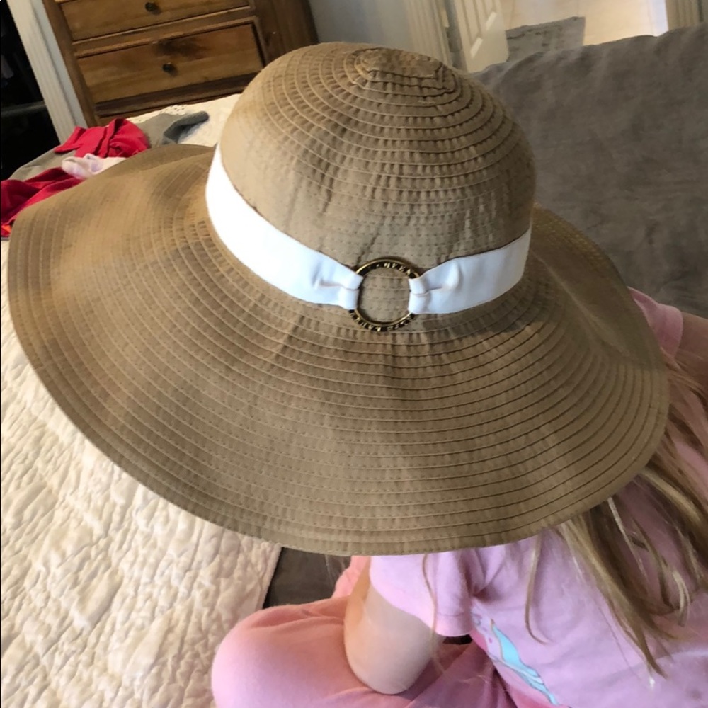 Ralph Lauren sun hat w/ white band